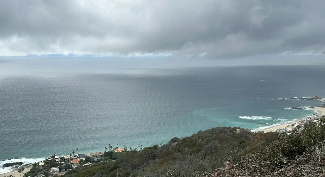 Coastal trail overlooking the Pacific Ocean near Laguna Niguel
